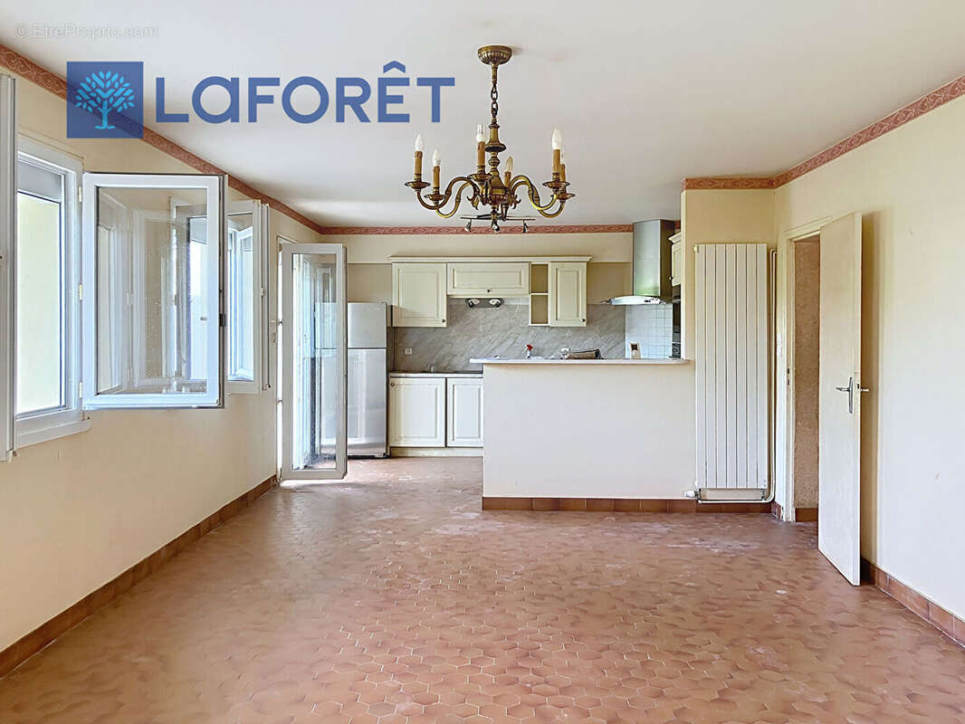 Maison à PORT-LOUIS