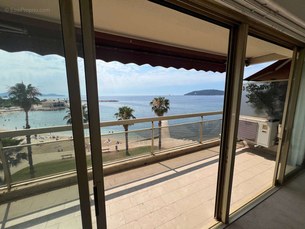 Mourillon-face mer type 3 avec terrasse et garage - photo 2