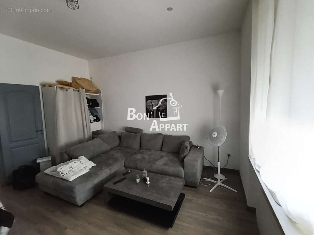 Appartement 500 m² à Joeuf  - photo 8