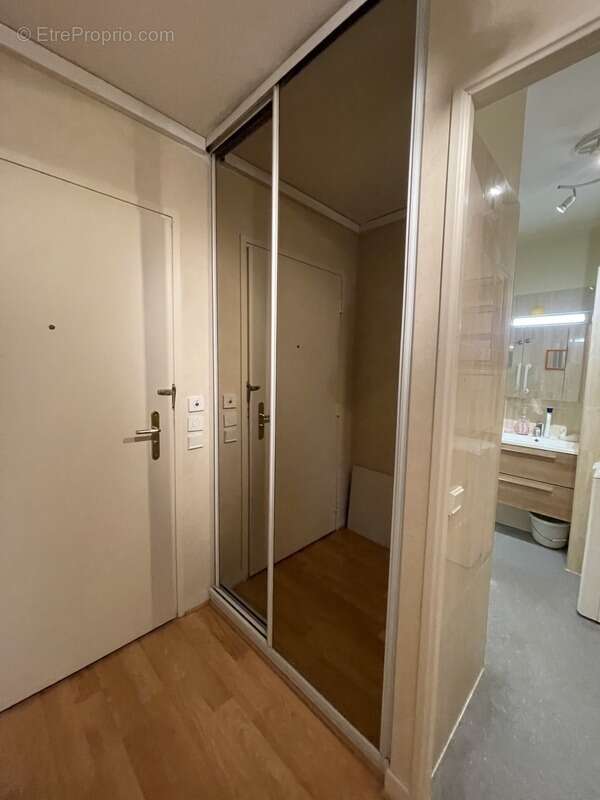 Appartement à LEVALLOIS-PERRET