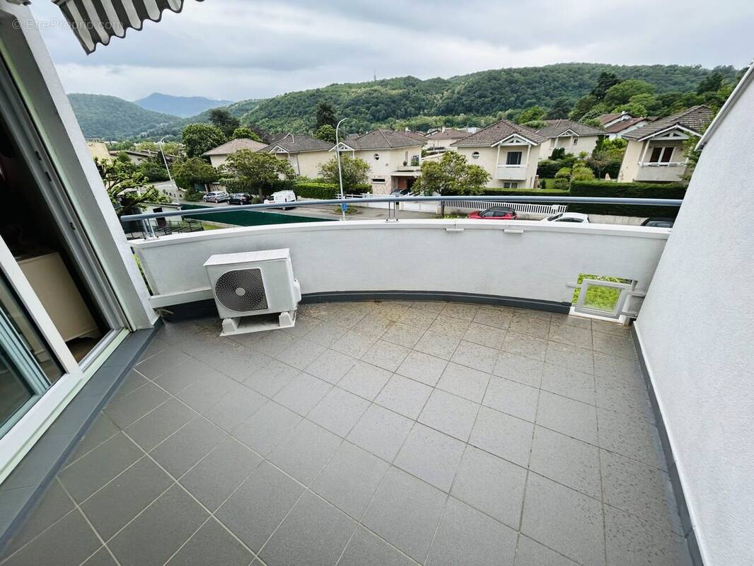 Appartement à ECHIROLLES