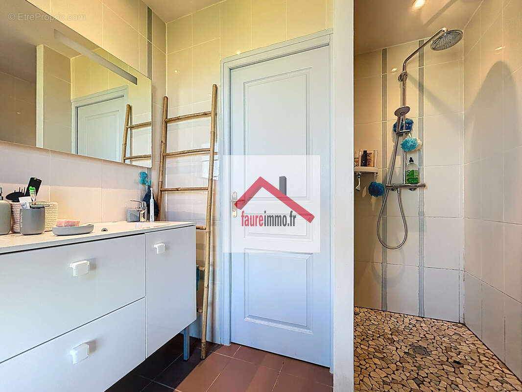 Maison à SAINTE-FEREOLE