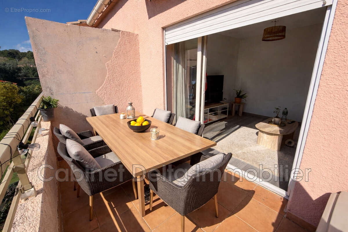 Appartement à SANARY-SUR-MER