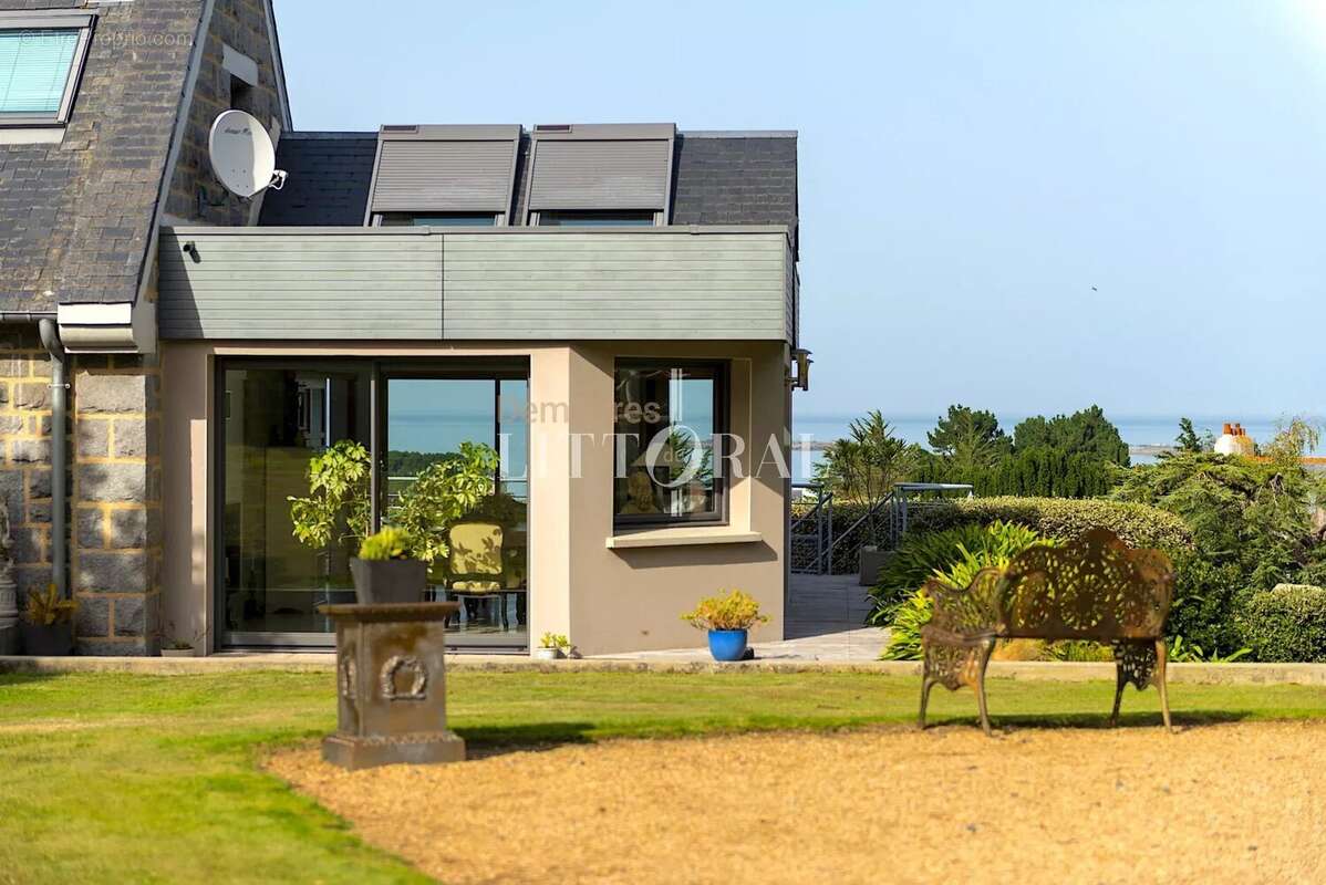 Maison à ETABLES-SUR-MER