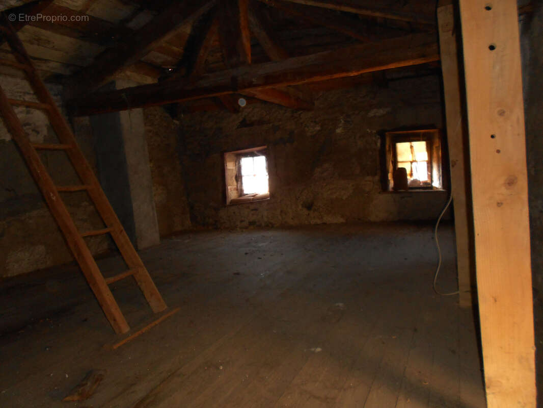 Maison à ARLANC