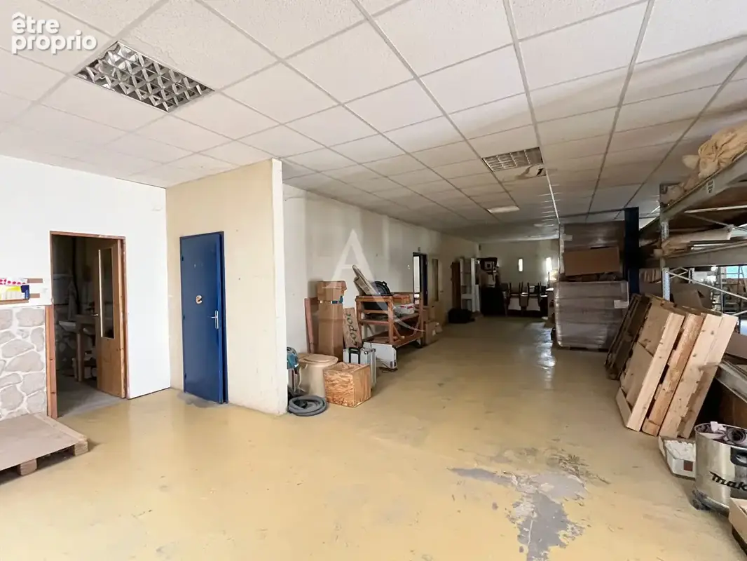 Local commercial Couiza 525 m2 - photo 4