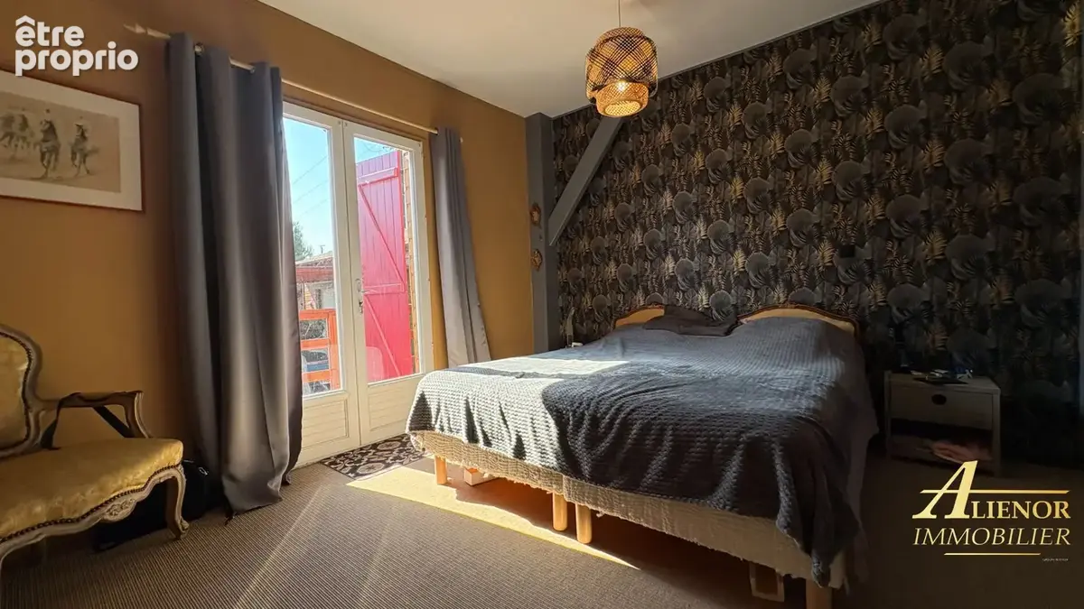 Maison bois de 134 m² - La Douze - photo 9