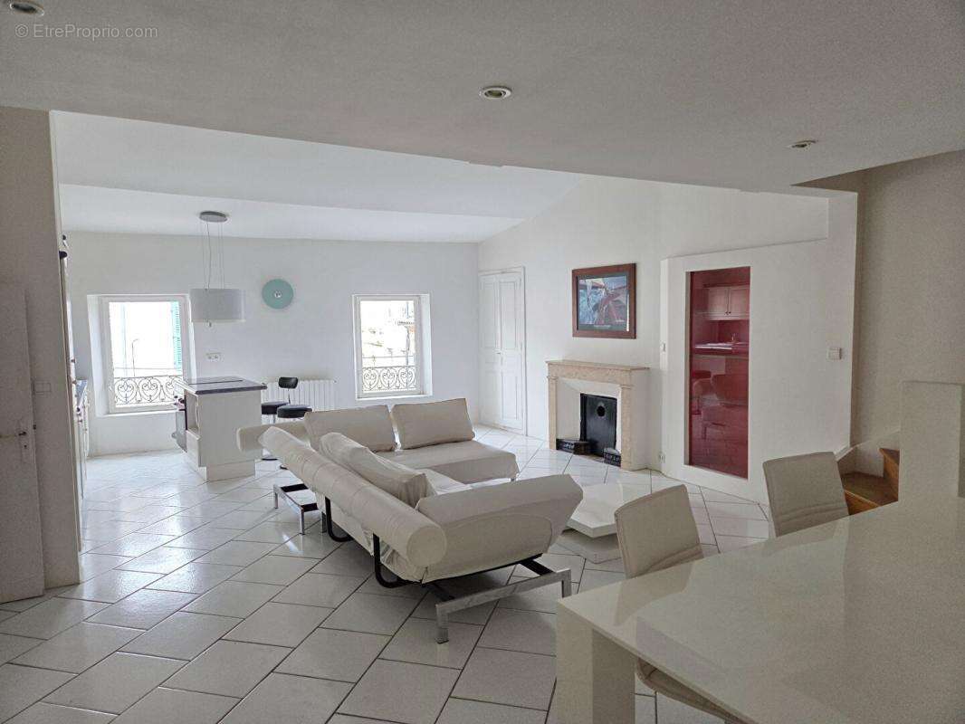 Appartement à MONTELIMAR