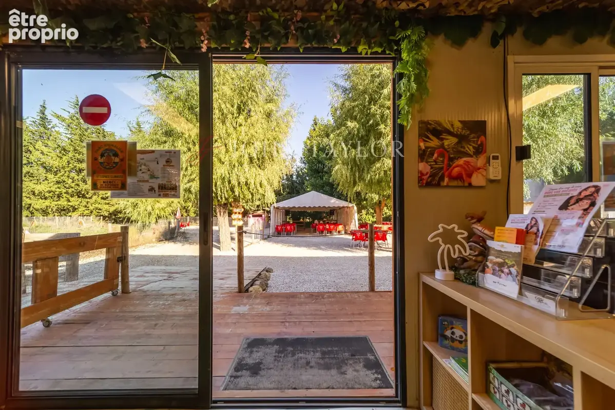 Entre Alpilles et Luberon — domaine arboré de près de six hectares - photo 15