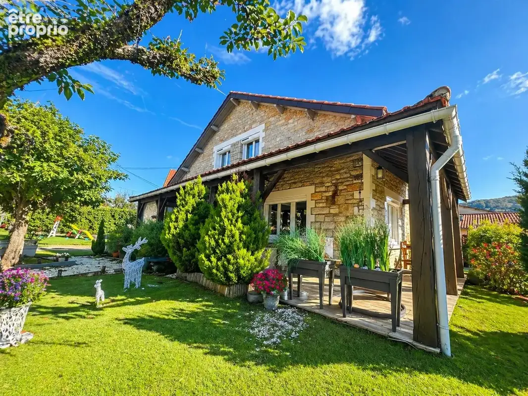 Photo Maison à Villefranche-De-Rouergue au prix de 210 000€