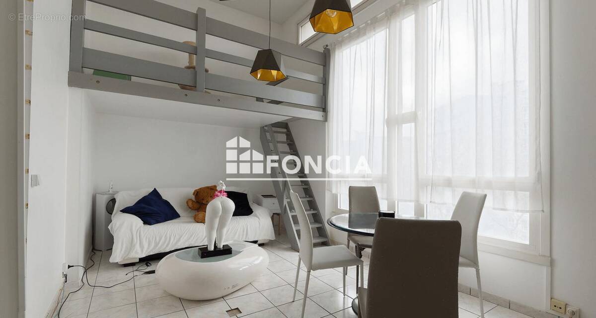 Appartement à LE MEE-SUR-SEINE
