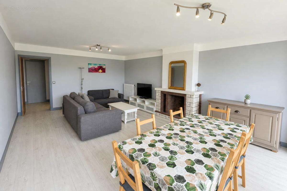 Appartement à CAZAUBON