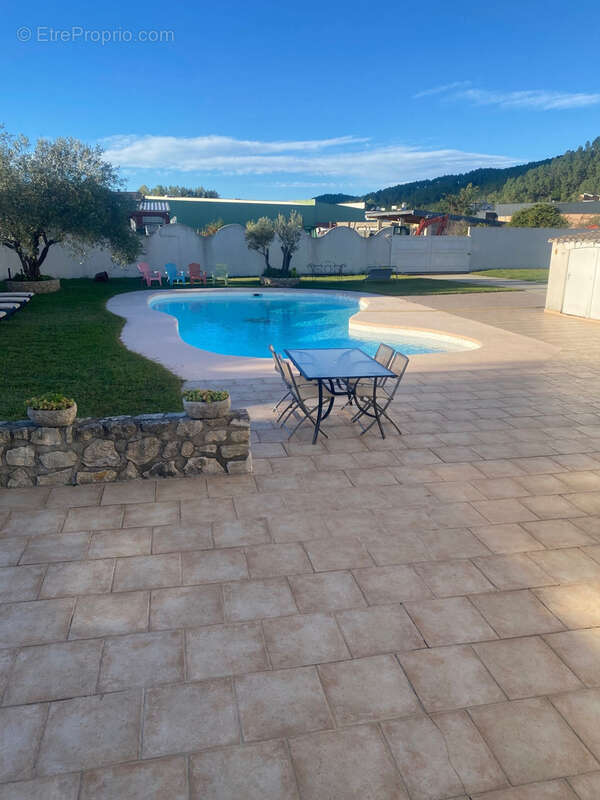 Maison à SAINT-MARTIN-DE-VALGALGUES