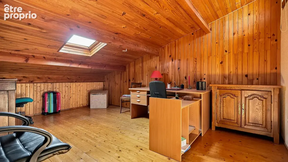 Maison 6 pièces 155 m² à vendre à Blanzat (63112) - photo 9