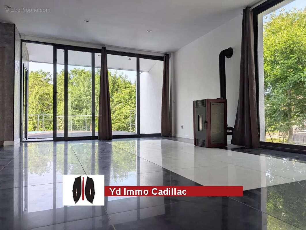 Maison à SAINT-PIERRE-DE-BAT