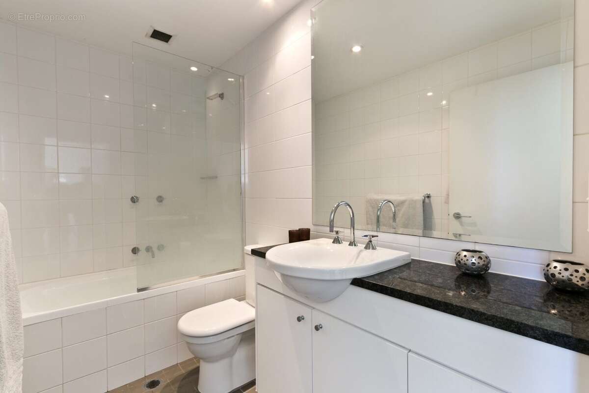 Appartement à AUBERVILLIERS