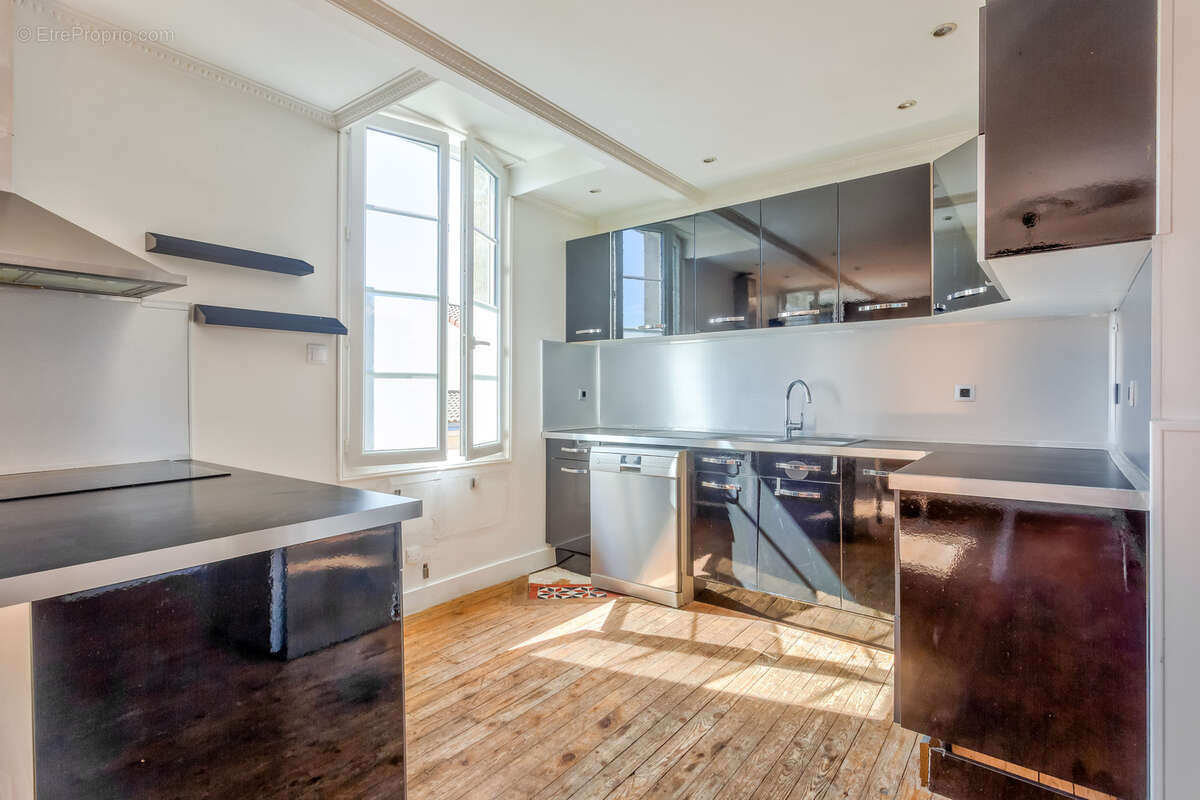 Appartement à BORDEAUX