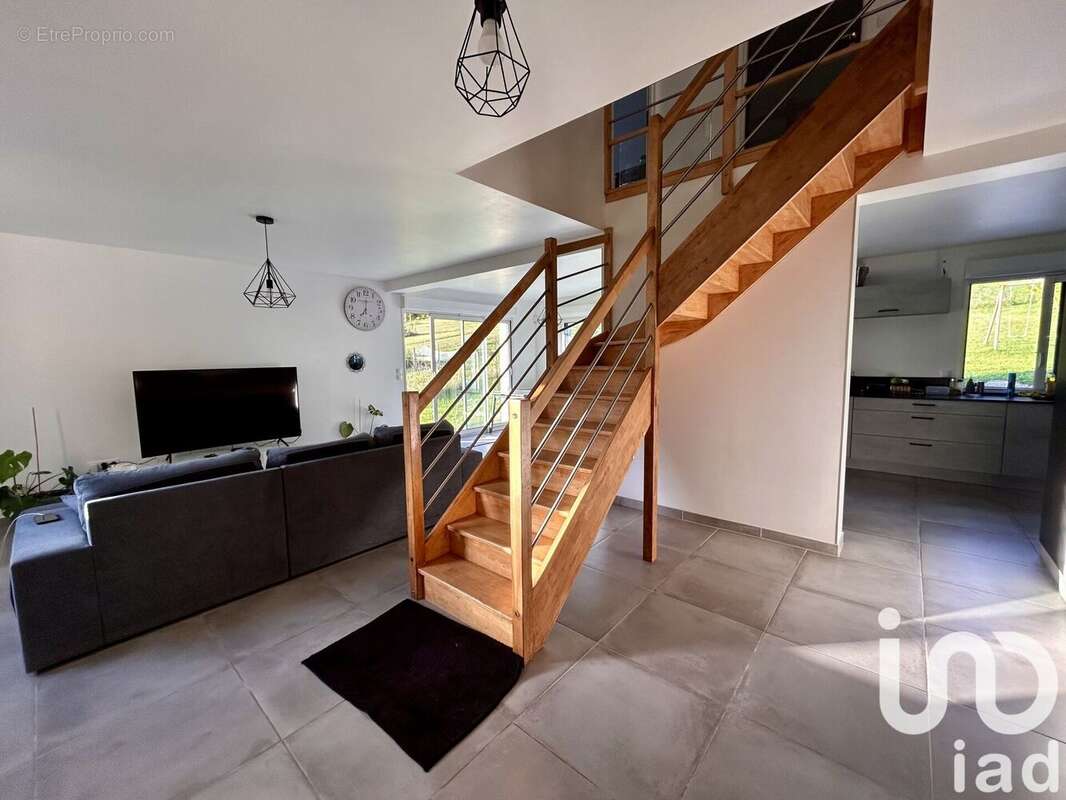 Photo 3 - Maison à NANTEAU-SUR-LUNAIN