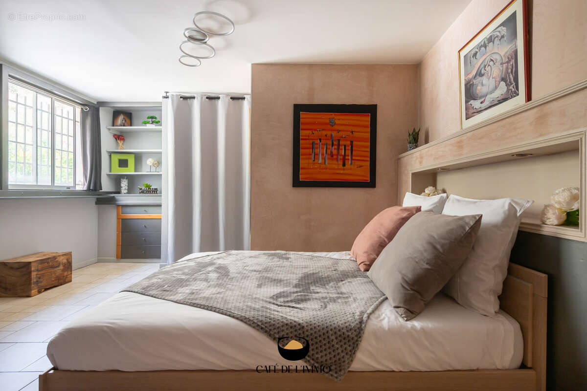 Appartement à MARSEILLE-7E