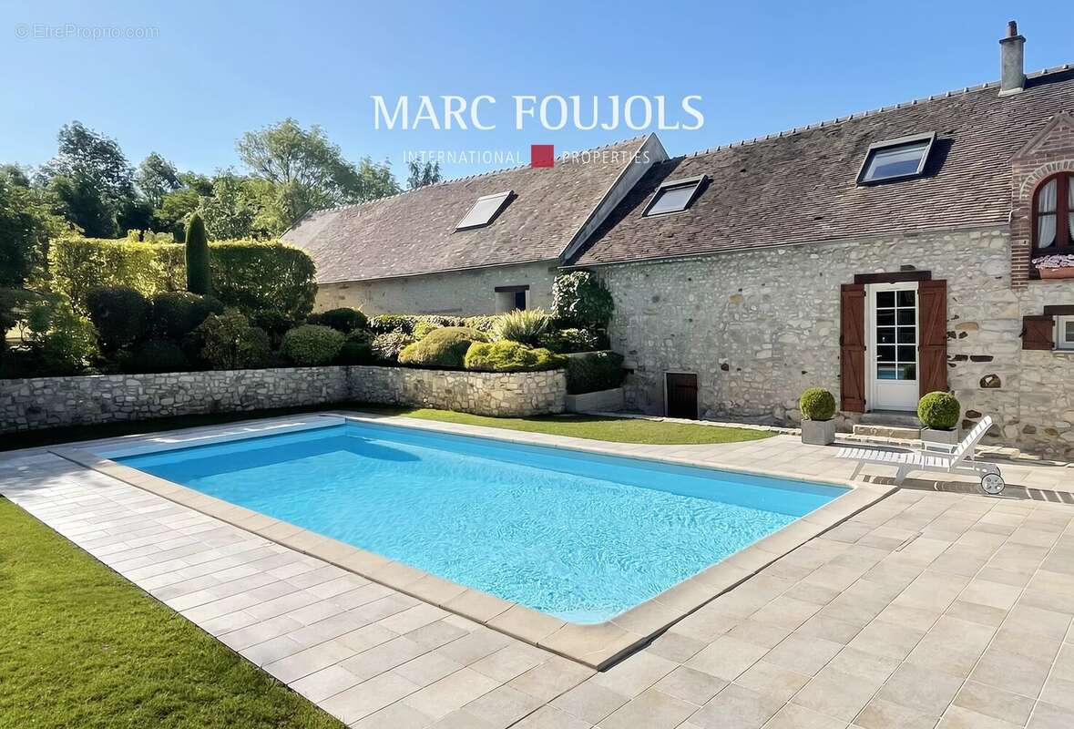 Maison à FONTAINEBLEAU