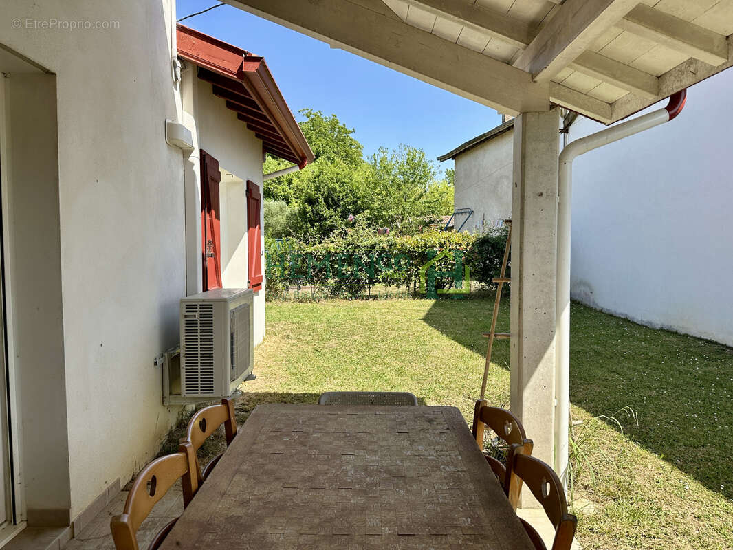 Maison à ARRAUTE-CHARRITTE