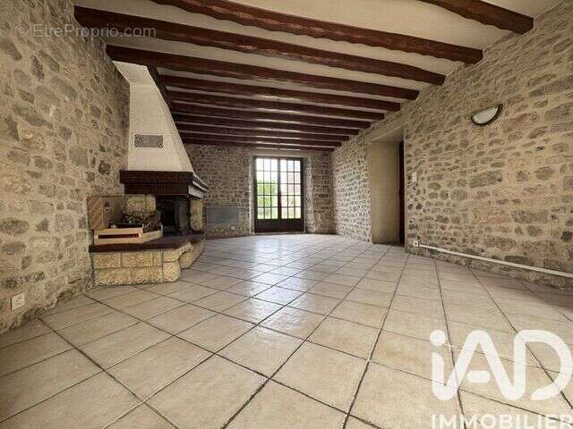 Maison 140 m² à Ymonville  - photo 2