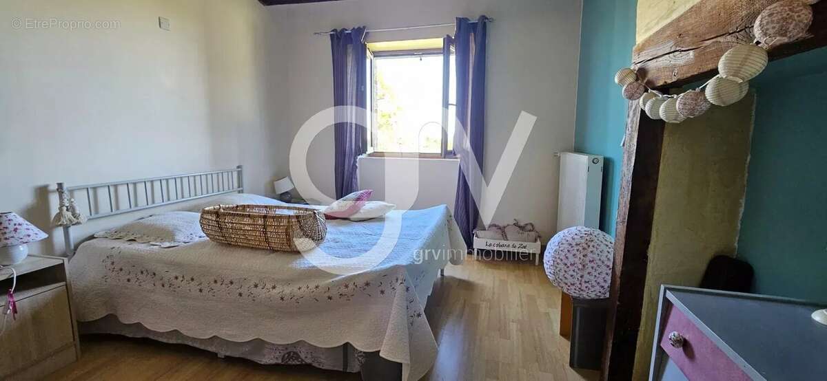 Appartement à LACAPELLE-DEL-FRAISSE