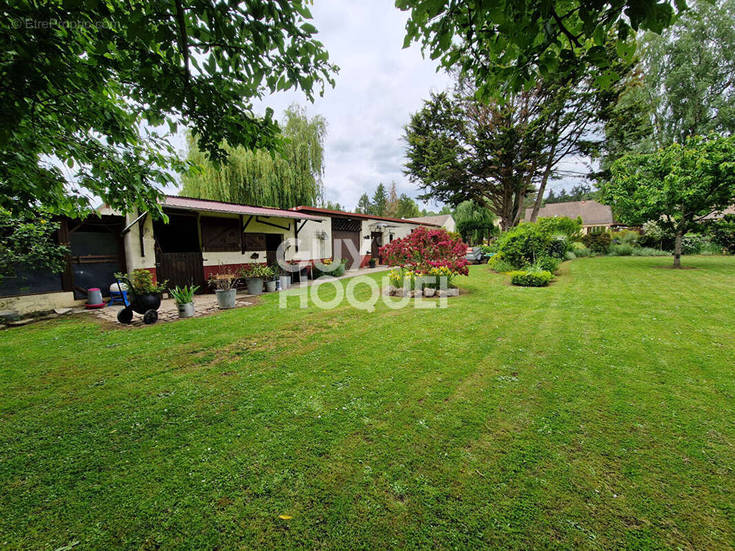 Maison à ANIZY-LE-CHATEAU