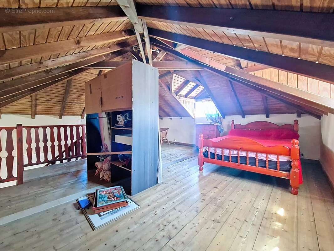 Maison à PETIT-BOURG