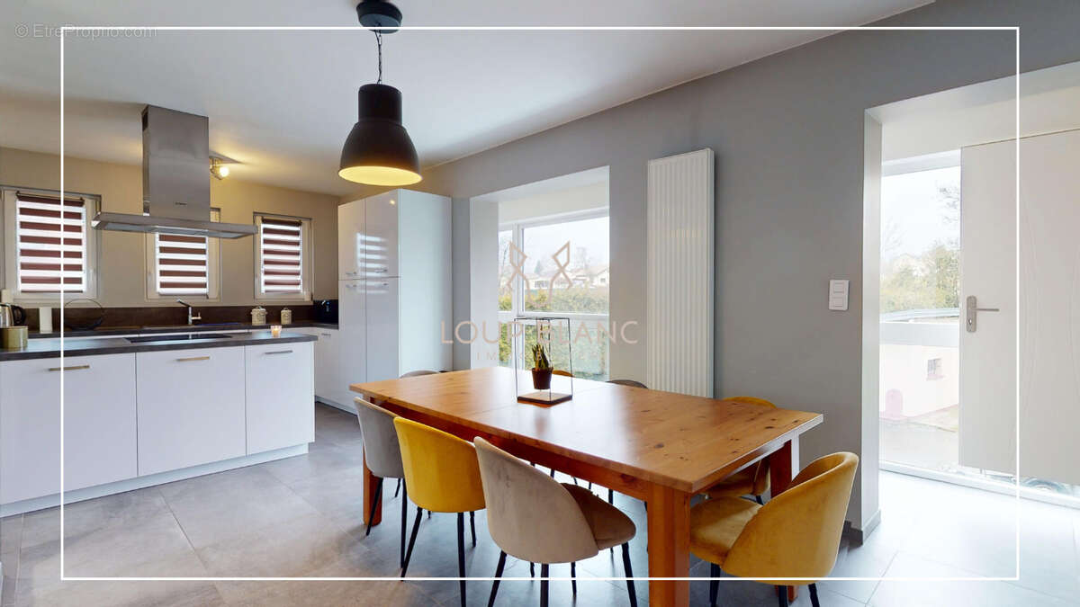 Maison à GRANDVILLARS