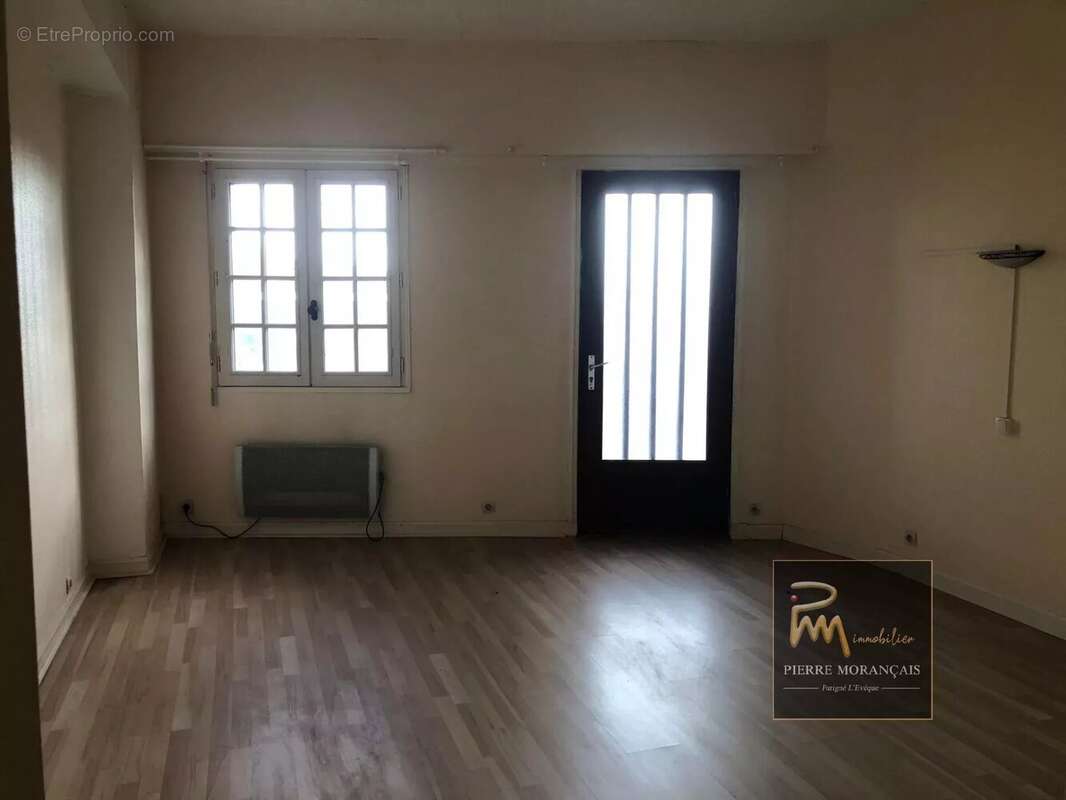 Appartement à BESSE-SUR-BRAYE