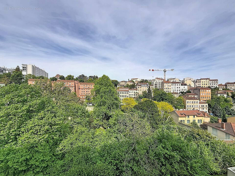 Appartement à LYON-4E