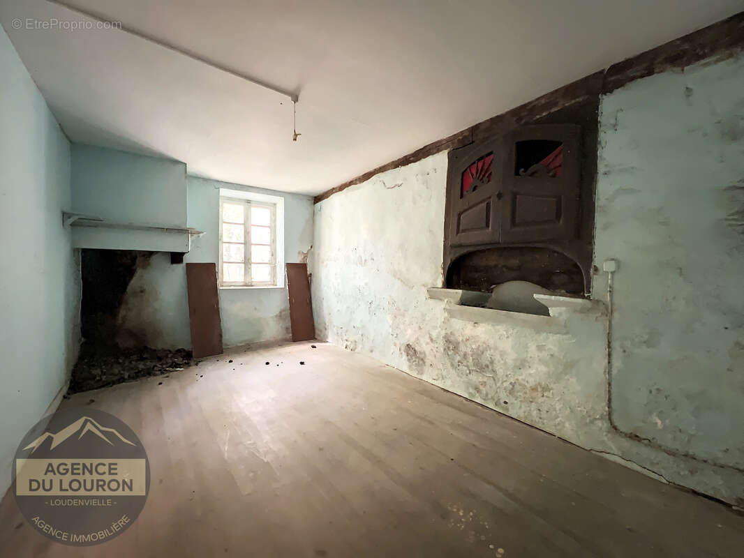 Maison à LOUDERVIELLE