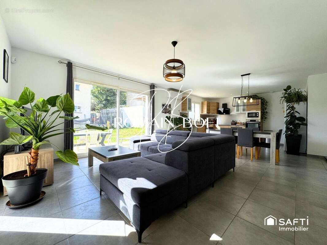 Photo 5 - Maison à SAUZET