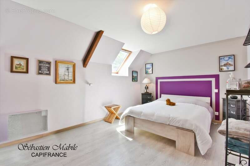 Maison à ROZ-SUR-COUESNON