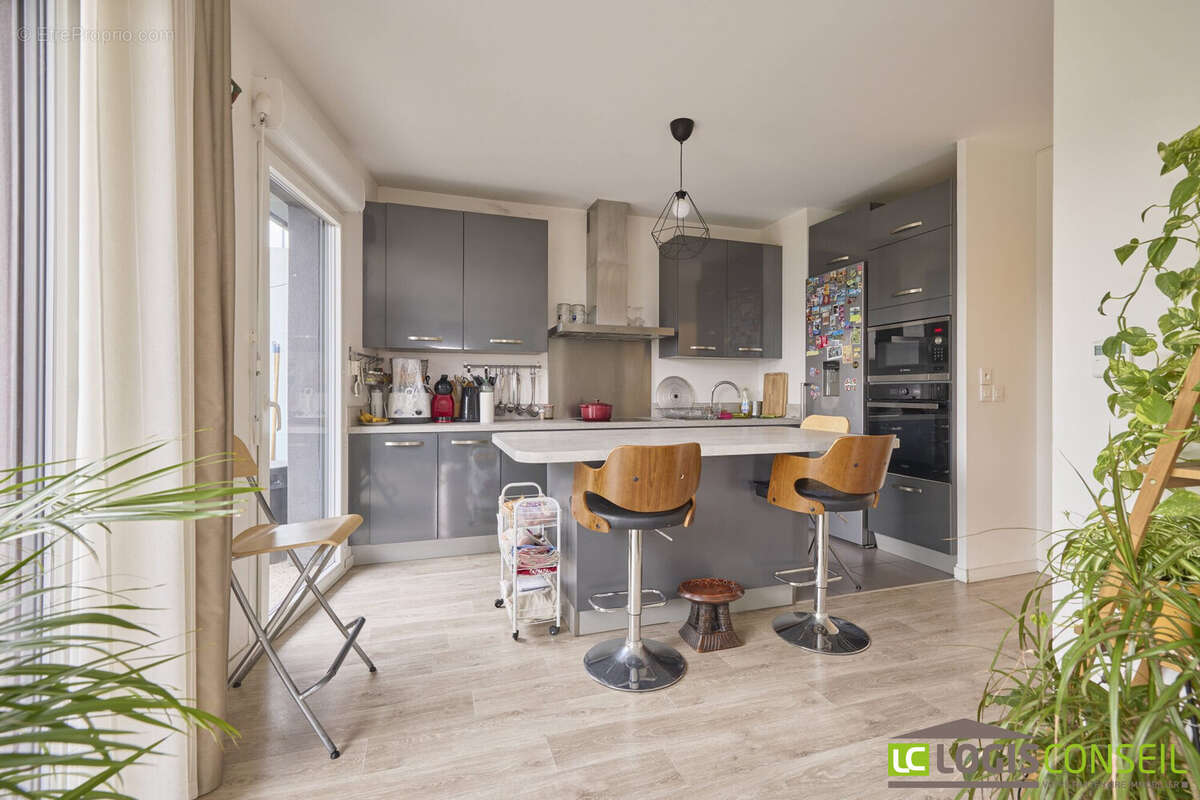 Appartement à BAGNEUX