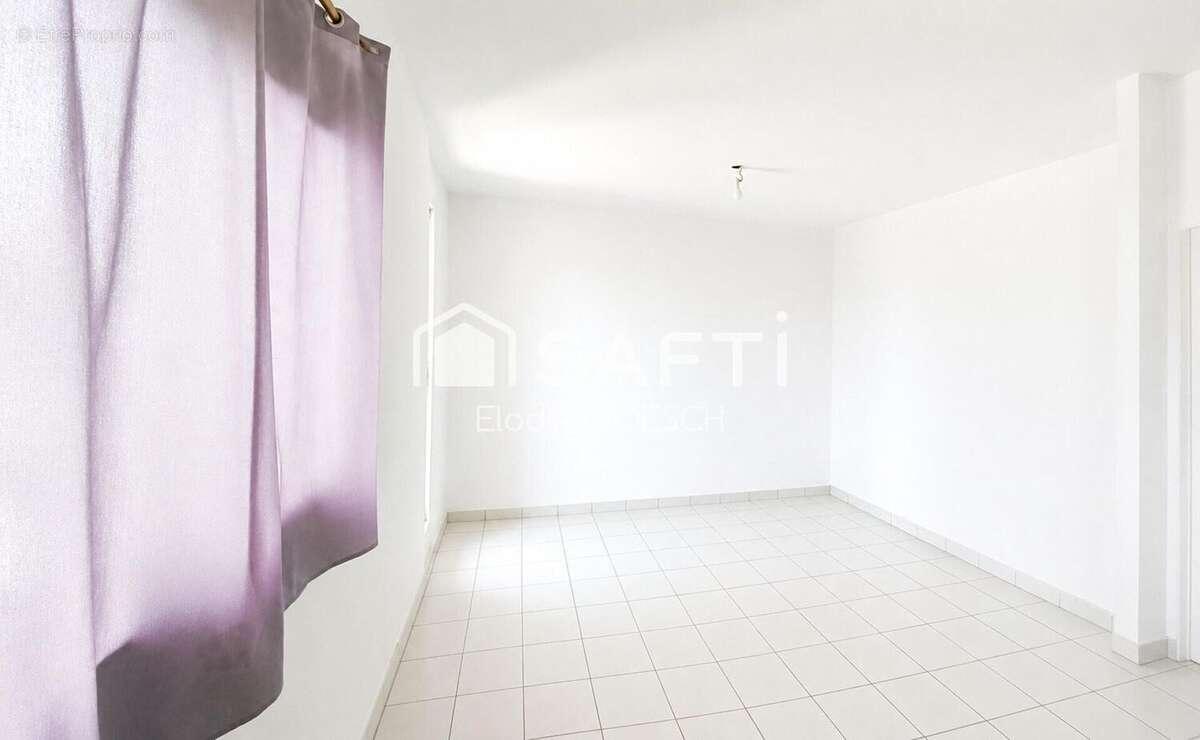 Appartement 28 m² à Fort-De-France  - photo 4