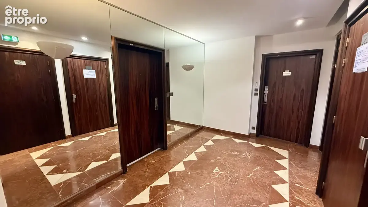 T4 traversant · 105,77 m2 Carrez · Double garage · Ascenseur - Compans Caffarelli - photo 6