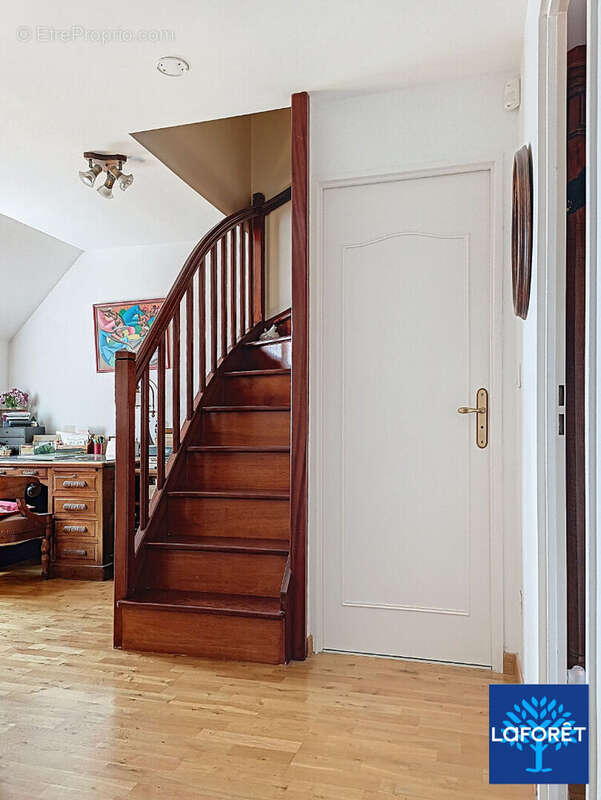 Maison à NEUILLY-PLAISANCE