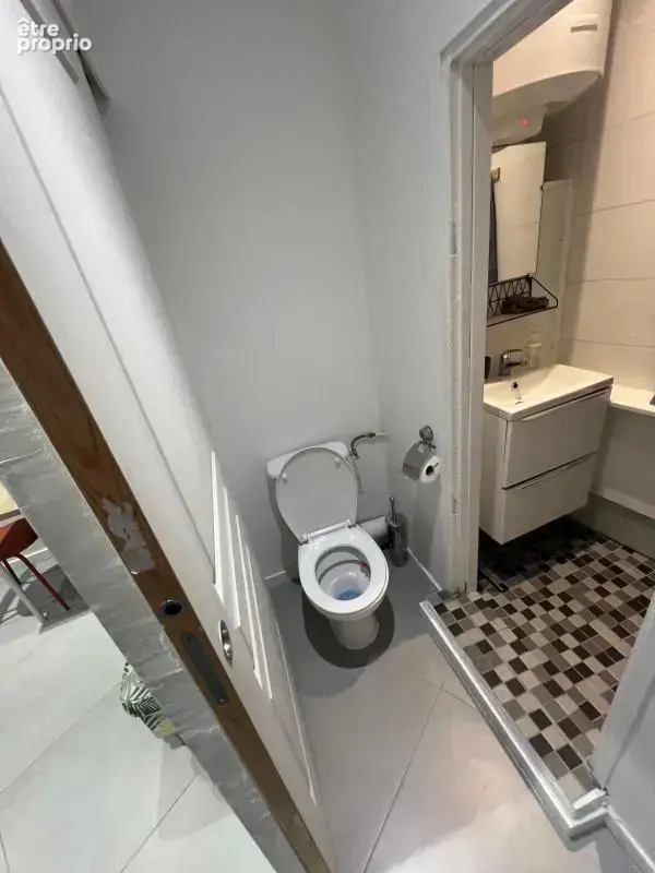 Studio rénové de 17 m² en RDC – Aix centre historique - photo 5