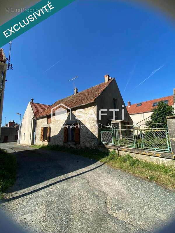 Photo 2 - Maison à GOMMERVILLE