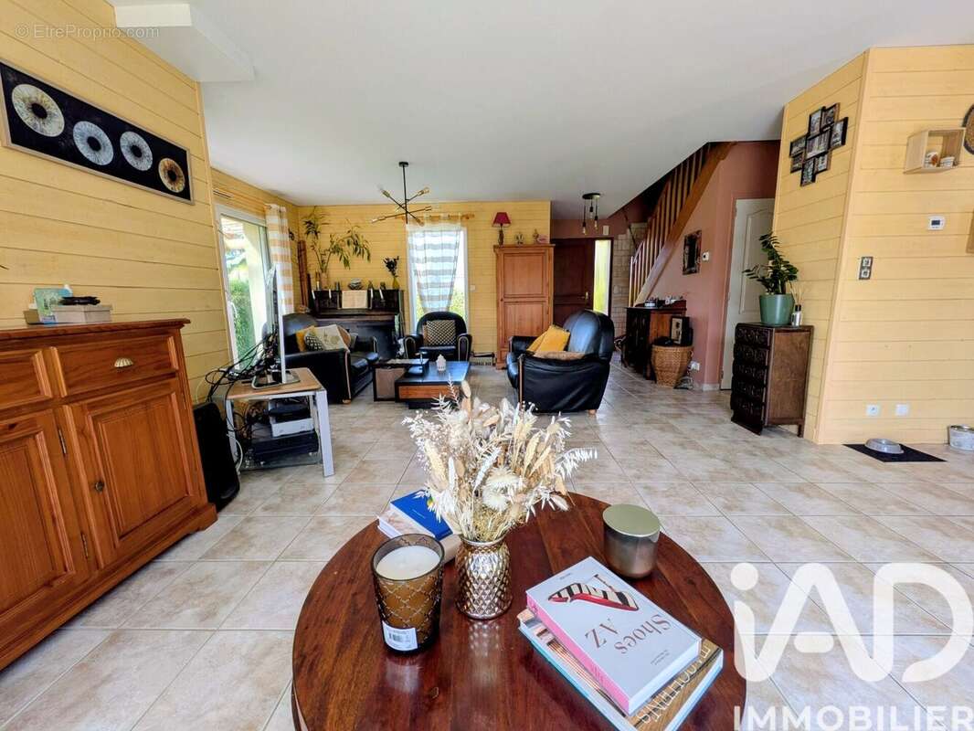 Photo 8 - Maison à LUITRE