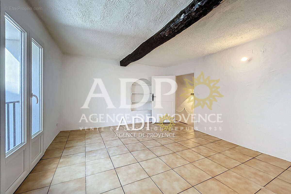 Maison à AURIBEAU-SUR-SIAGNE