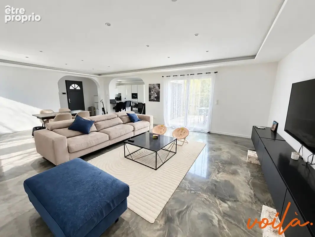 Ref : moderne7 - villa moderne de type 5 avec jardin et piscine - photo 6