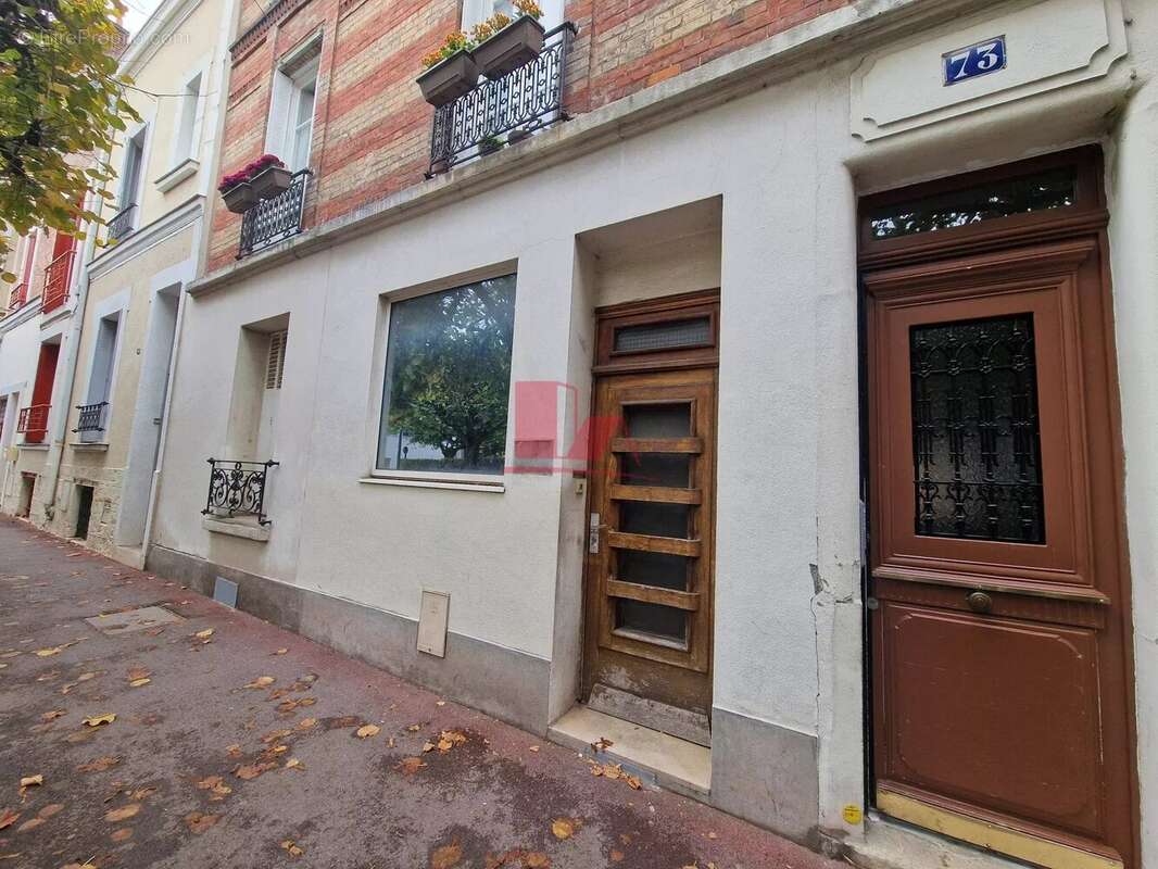 Commerce à VANVES