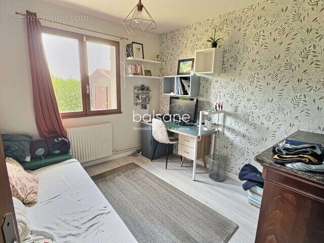 Maison 140 m² à Bourg-Achard  - photo 7