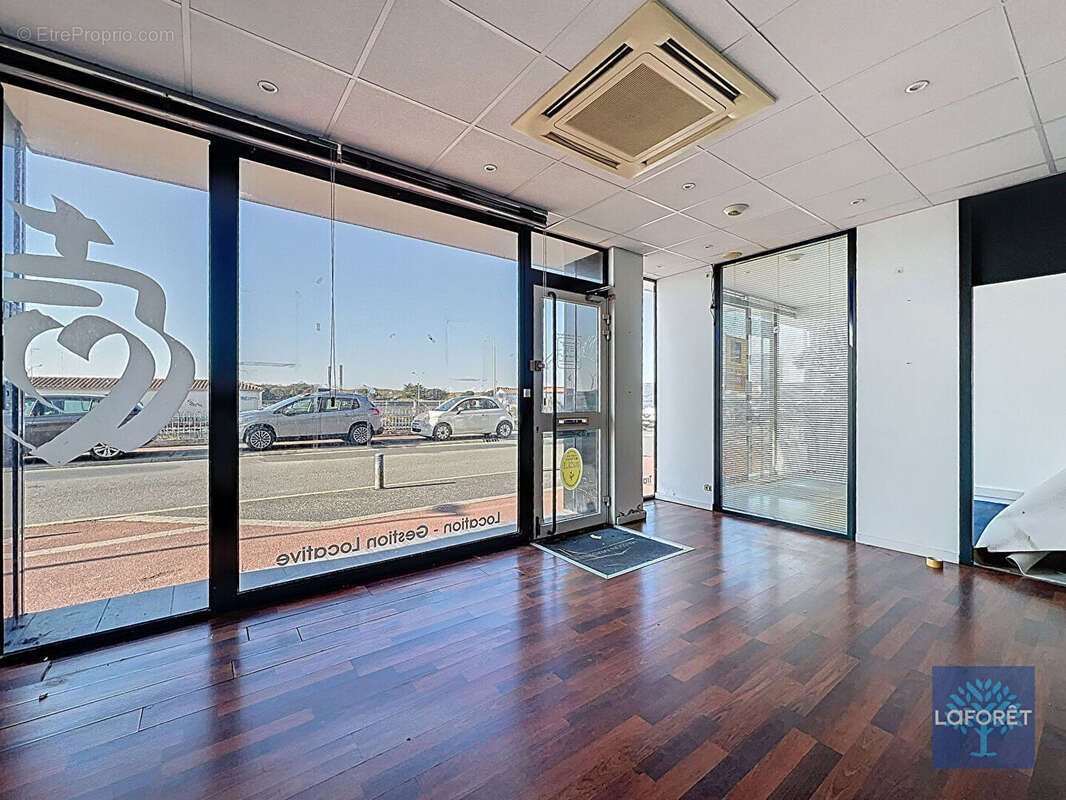 Commerce à SAINT-GILLES-CROIX-DE-VIE