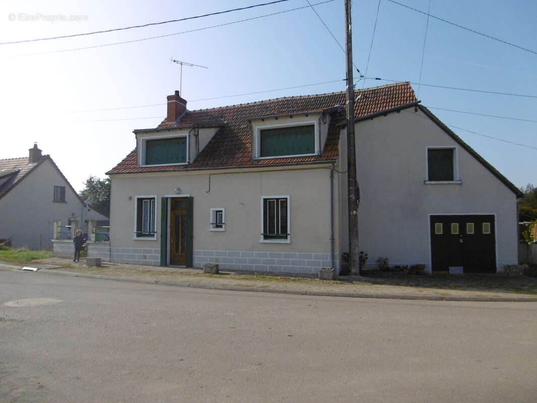Maison à FLAVIGNY