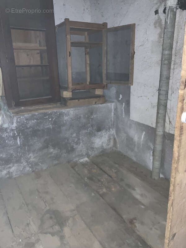 Maison à rénover avec possibilité de terrasse de toit - photo 4