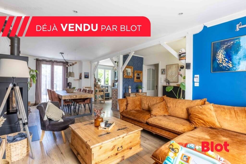 Maison à LA GRAVELLE